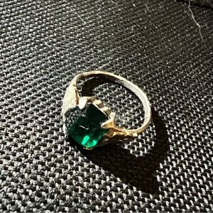 Vintage sterling silver emerald glass ring. Sterling MH inscribed inside ring
